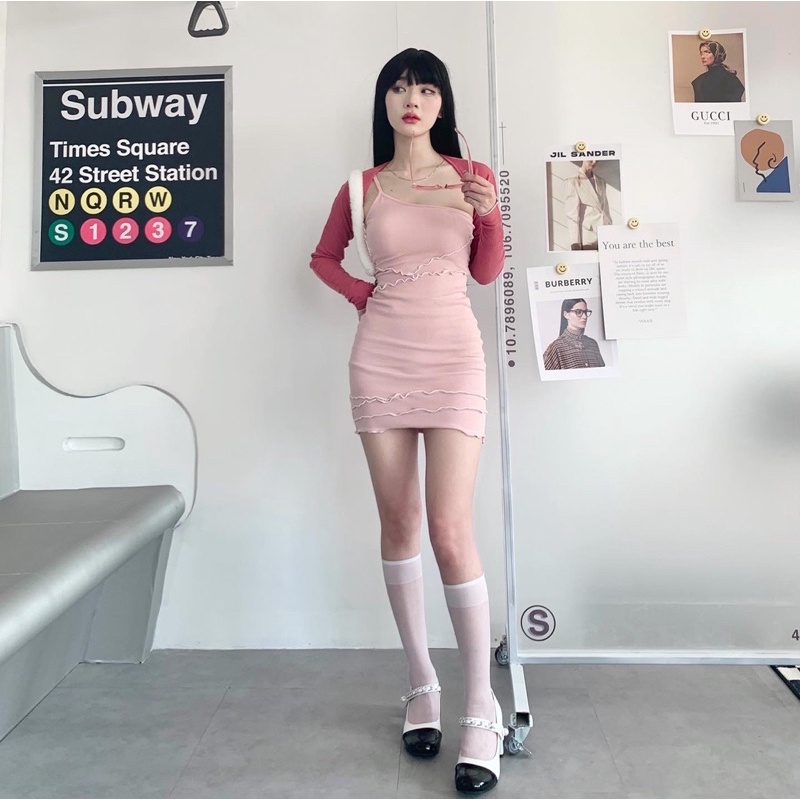 Set váy body kèm cardigan cuốn biên trắng sexy đi chơi hẹn hò