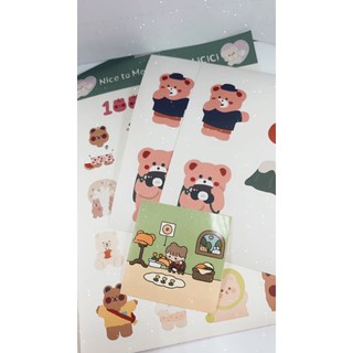 Set Sticker Và Pin Cài Đi Kèm Balo