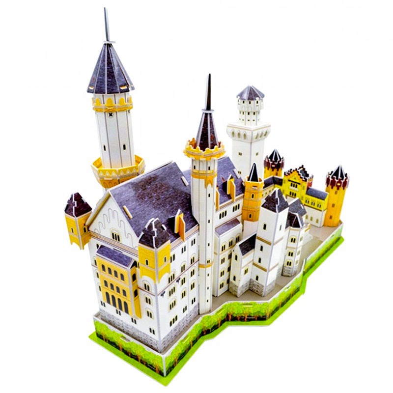 Mô Hình Giấy 3D Magic Puzzle: Lâu Đài Neuschwanstein G168-9 [109 Chi Tiết]