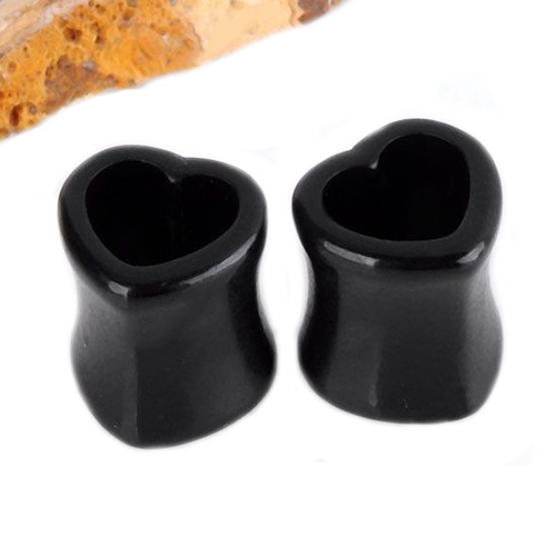 Khuyên nông tai nhựa acrylic kiểu trái tim sành điệu