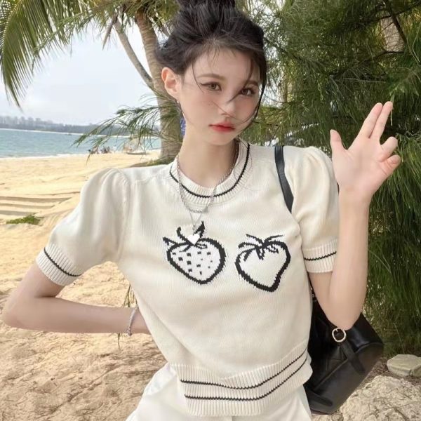 Áo Thun Dệt Kim Tay Ngắn In Hình Dâu Tây Thời Trang Mùa Hè Hàng Mới Dành Cho Bạn Nữ