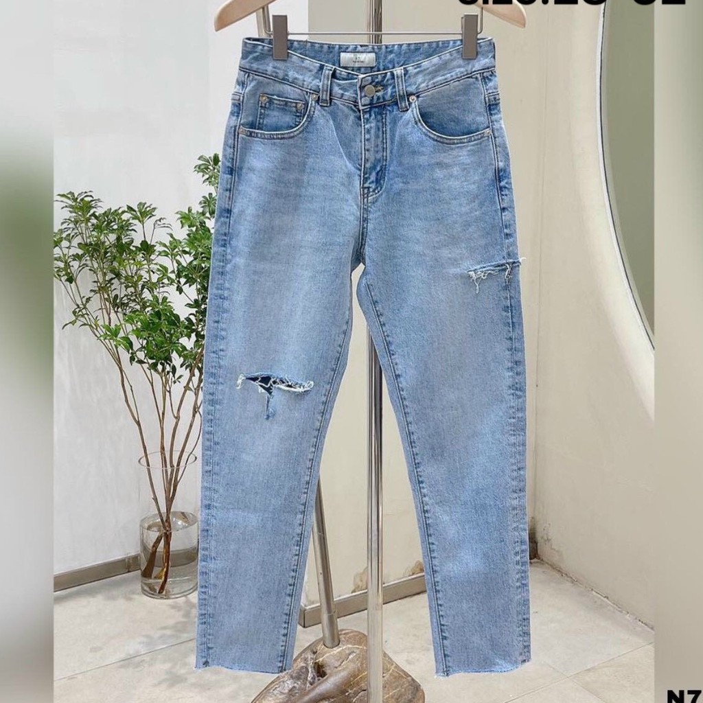 Quần jean nam xanh cao cấp rách gối chất bò co dãn mẫu mới nhất AHFASHION MS5067 | BigBuy360 - bigbuy360.vn