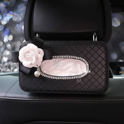 Hộp Đựng Khăn Giấy Cài Lưng Ghế Ô Tô Gắn Hoa Chanel Sang Trọng