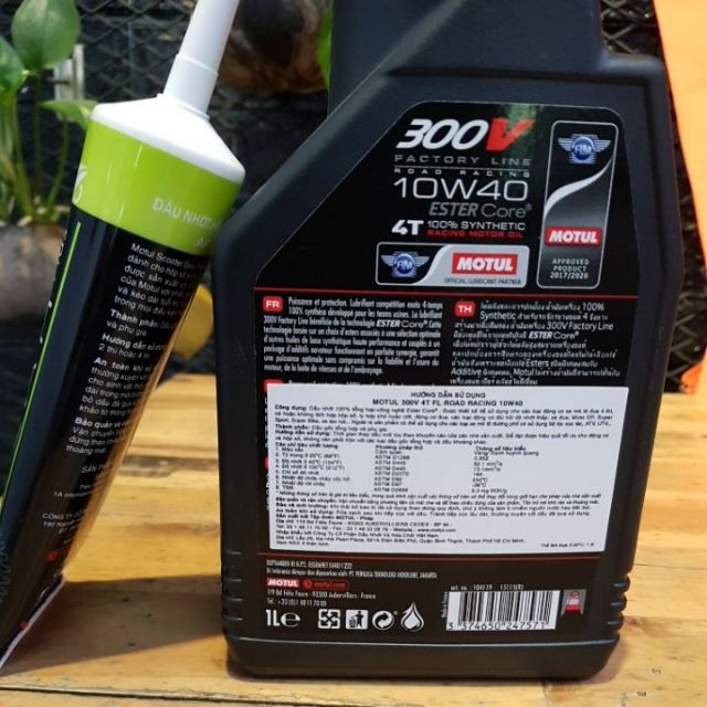 Nhớt motul 300V 10W40, nhớt cao cấp tặng nhớt hộp số motul.