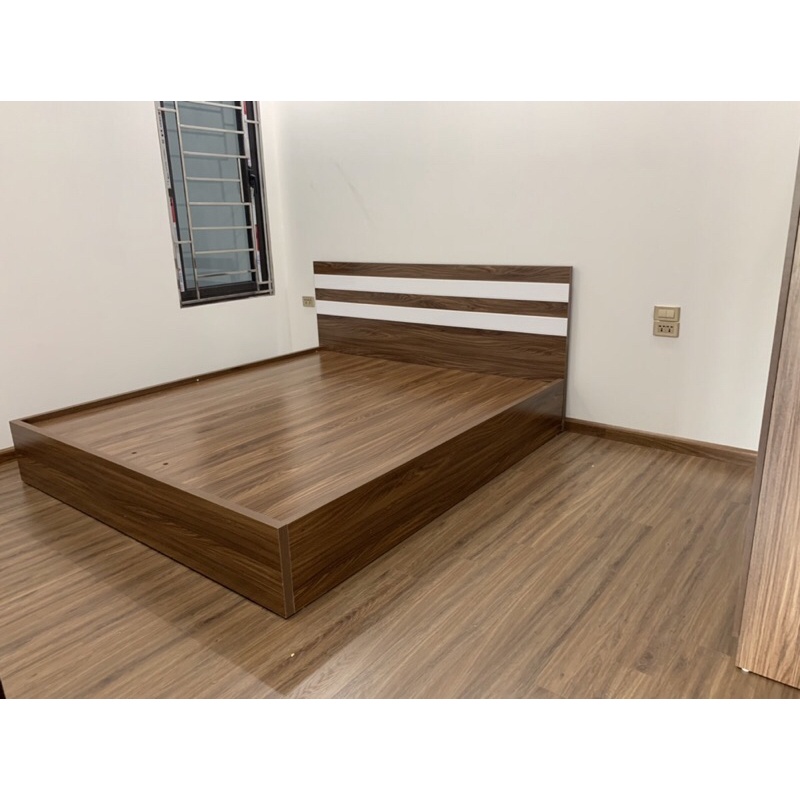 Giường gỗ công nghiệp 1m8x2m