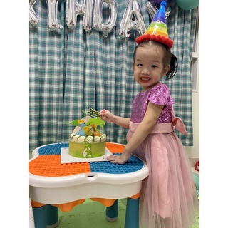 Váy kim sa Hồng