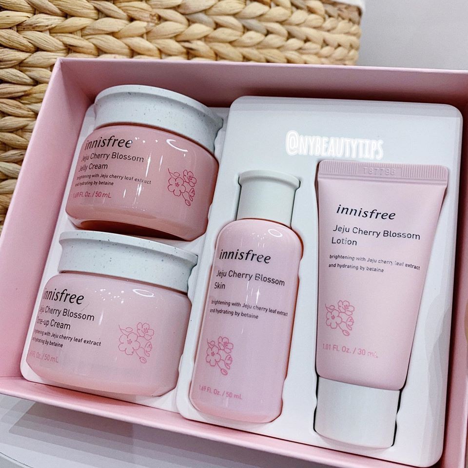 Set Dưỡng INNISFREE JEJU CHERRY BLOSSOM CREAM DUO SET 4 MÓN