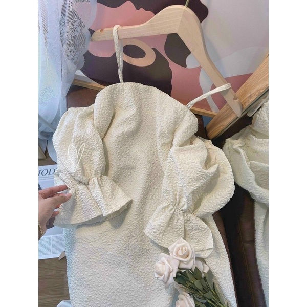 ĐẦM RỚT VAI BỒNG KEM