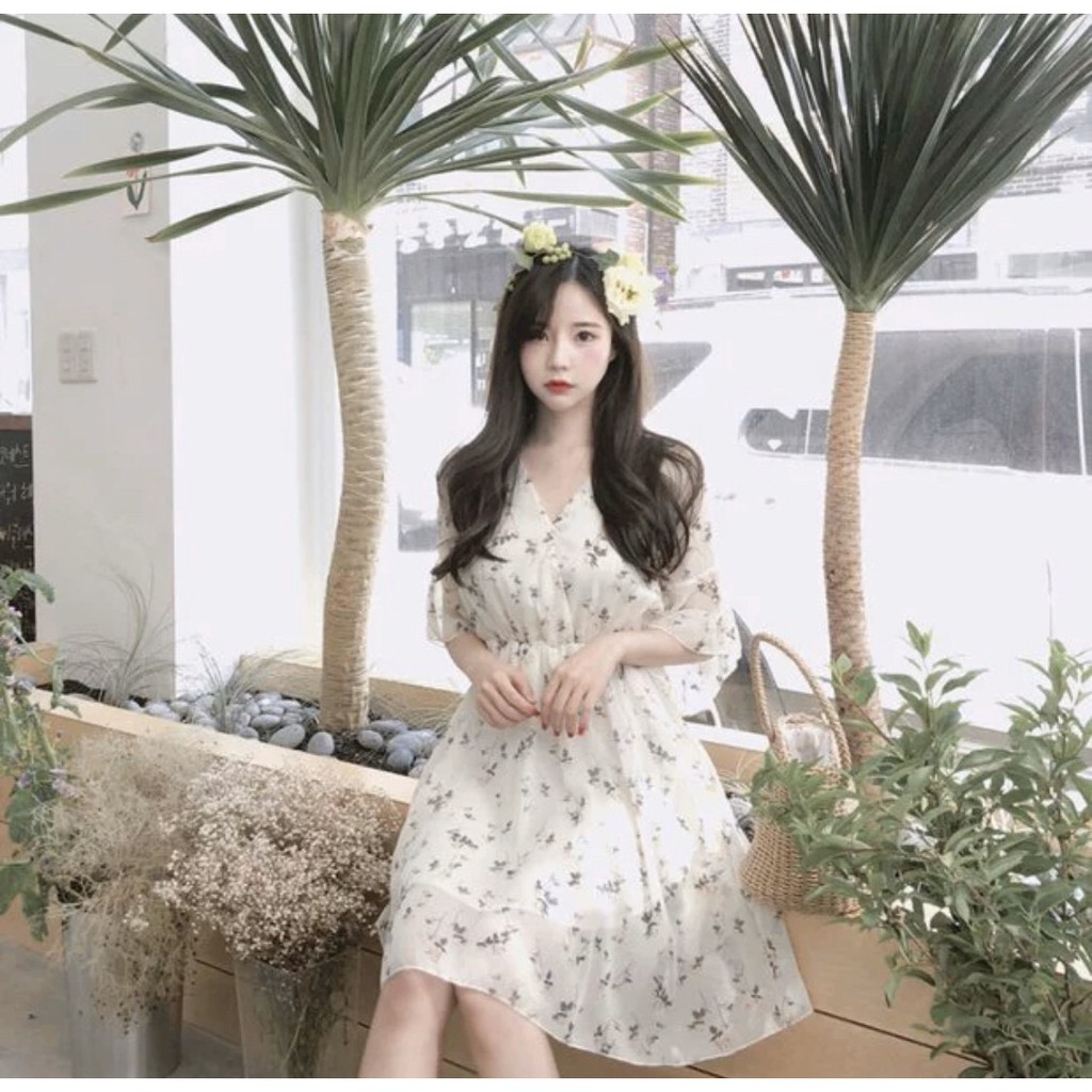 [Mã FAMAYWA giảm 10K đơn 50K] Váy hoa nhí dáng xòe, Đầm vintage tay lỡ chất voan phong cách tiểu thư Hàn Quốc - Roxie | BigBuy360 - bigbuy360.vn