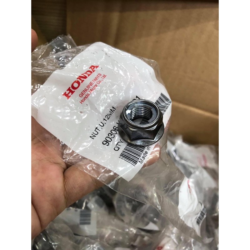 Tán bánh trước Honda SH 12mm