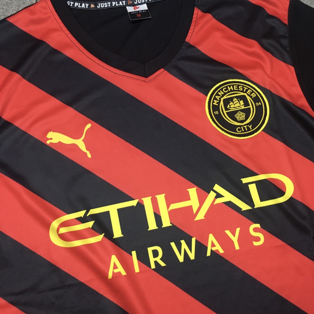 Bộ quần áo bóng đá Man City sọc đen đỏ sân khách JP 2023 FLG