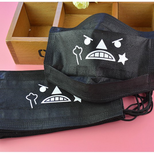 Khẩu trang y tế hoạt hình 4 lớp dày và đẹp | BigBuy360 - bigbuy360.vn