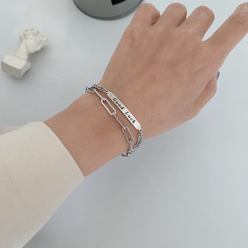 Vòng Tay Lắc Tay Nữ Khắc Chữ Good Luck Cá Tính B09