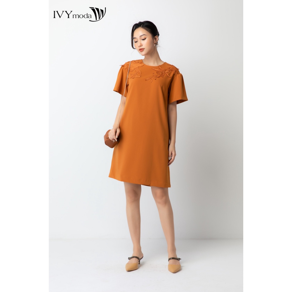 Đầm suông vai hoa IVY moda MS 48M6361