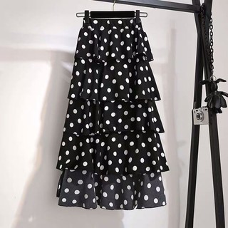 Chân váy xếp tầng họa tiết chấm bi màu trắng/đen