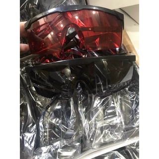 Kính che mắt khi Triệt Lông - Bắn laze