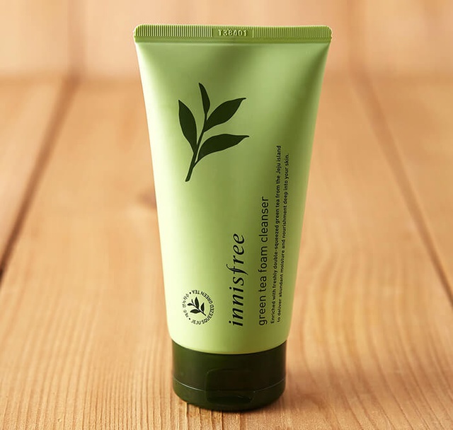 Sữa rửa mặt trà xanh Green Tea Foam Cleanser về hàng SALE (Bill mua ảnh bên cạnh) | BigBuy360 - bigbuy360.vn