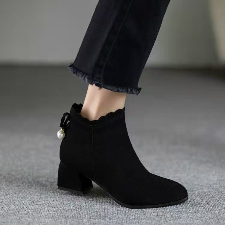  Giày boot da lộn phong cách thời trang Hàn Quốc 2020 | BigBuy360 - bigbuy360.vn