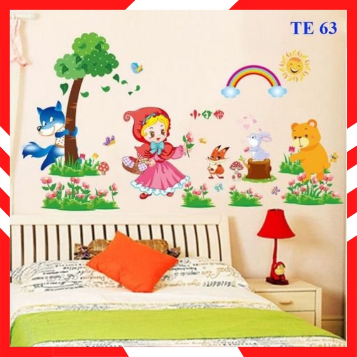 Decal dán tường cô bé quàng khăn đỏ TE63