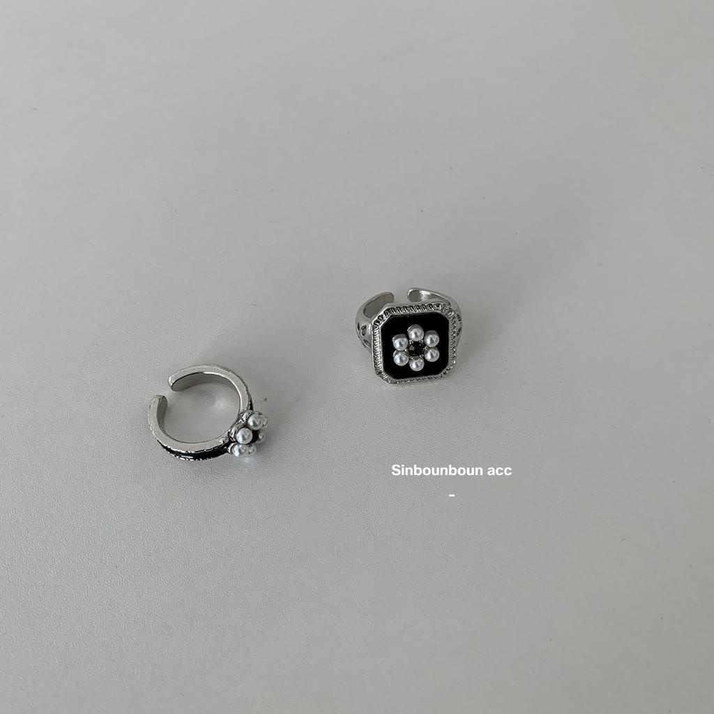 Nhẫn Đeo Tay Kim Loại Tạo Hình Hoa Đính Đá Thời Trang Cho Nữ