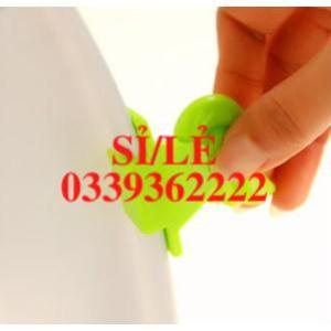 [ HAIANHSHOP ]  Dụng cụ nhấc nắp bồn cầu toilet angel 4,5*4cm  Duashop &gt;