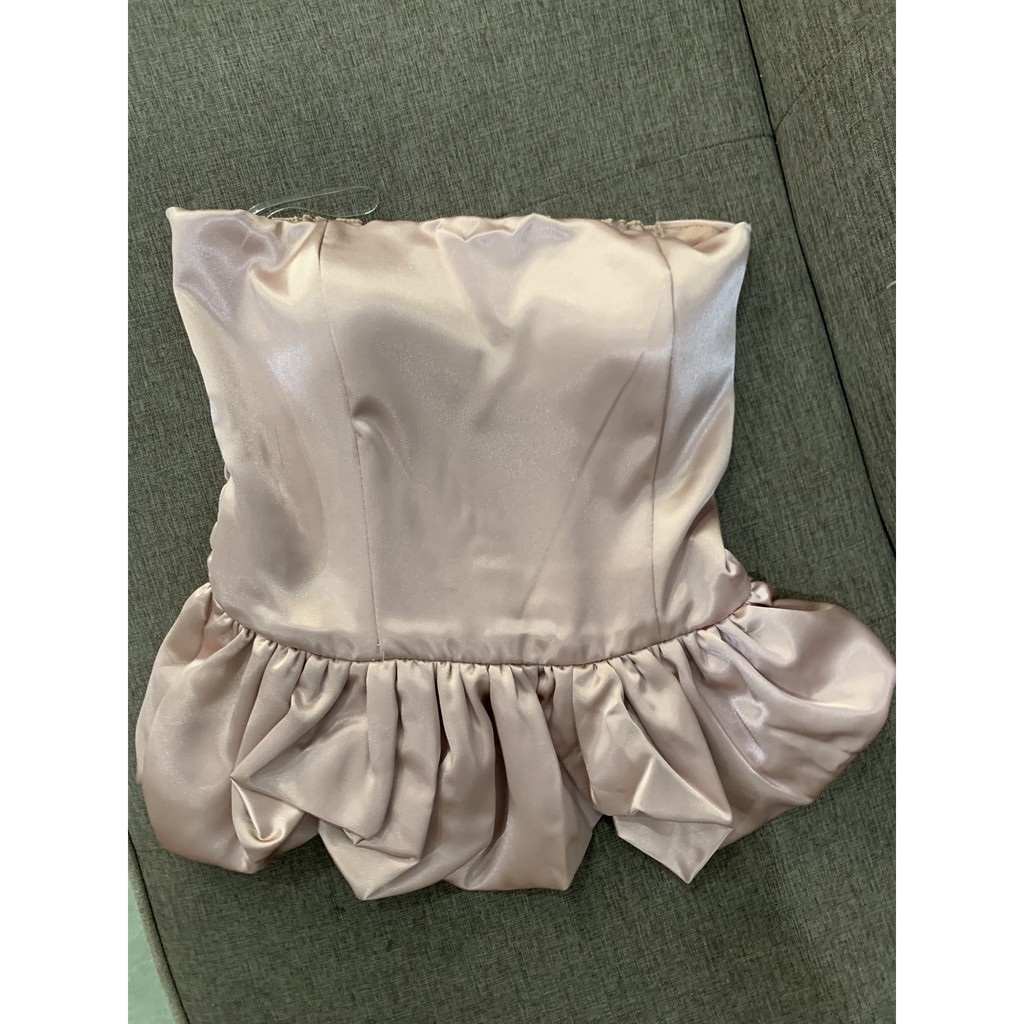 (HÌNH THẬT) Áo Satin Nhấn Eo Phồng Bí (NUDE)