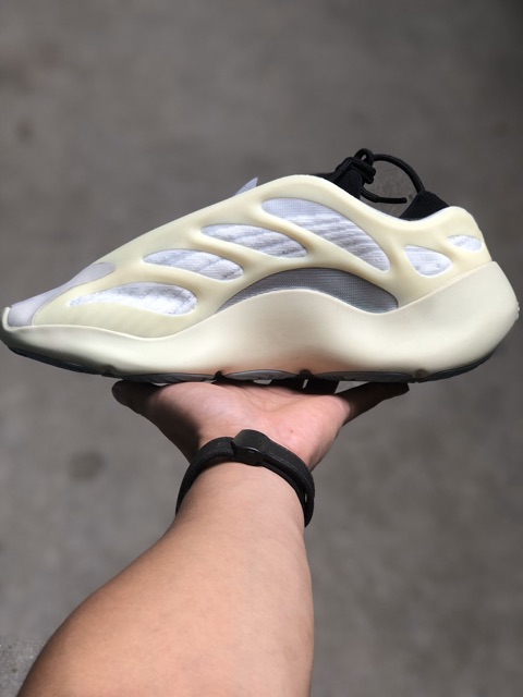 Giày yz700v3 chuẩn 1:1 ( 40-45) | BigBuy360 - bigbuy360.vn