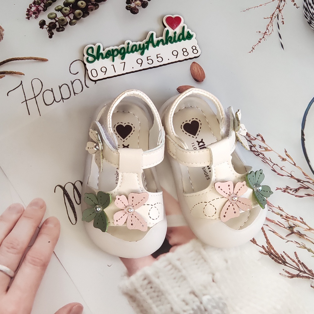 Đép sandan cho bé gái hình bông hoa siêu dể thương Ankids 554