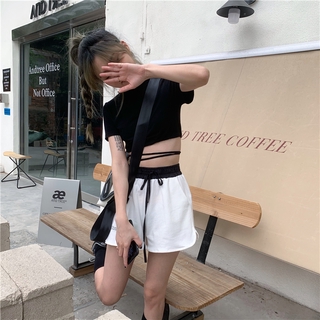 Quần Short Nữ Lưng Thun Cột Dây Cá Tính
