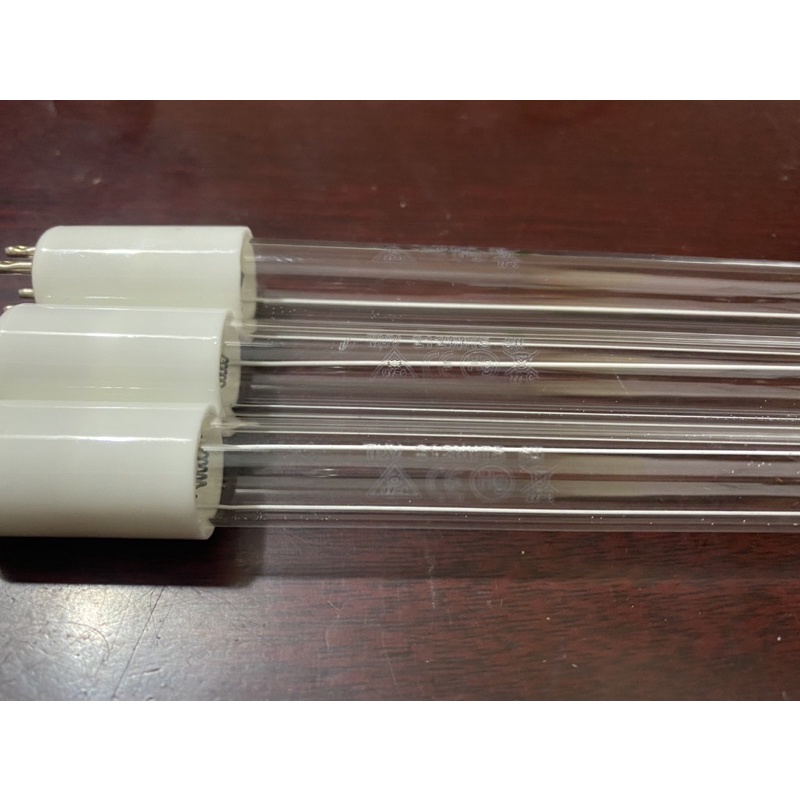 Bóng Đèn UV diệt khuẩn 4 chân cắm 6 W Rẻ Nhất Việt Nam