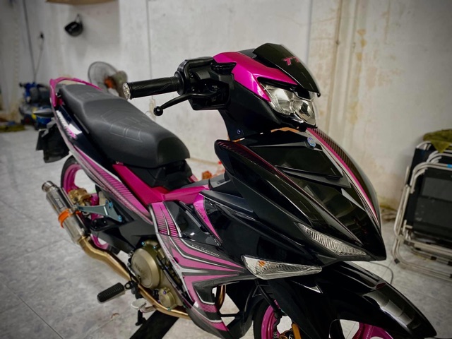Tem Exciter 150 Malay Hồng đen