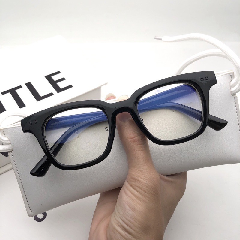 Kính mắt Hàn Quốc GM South side dáng vuông hot trend 2020 | BigBuy360 - bigbuy360.vn