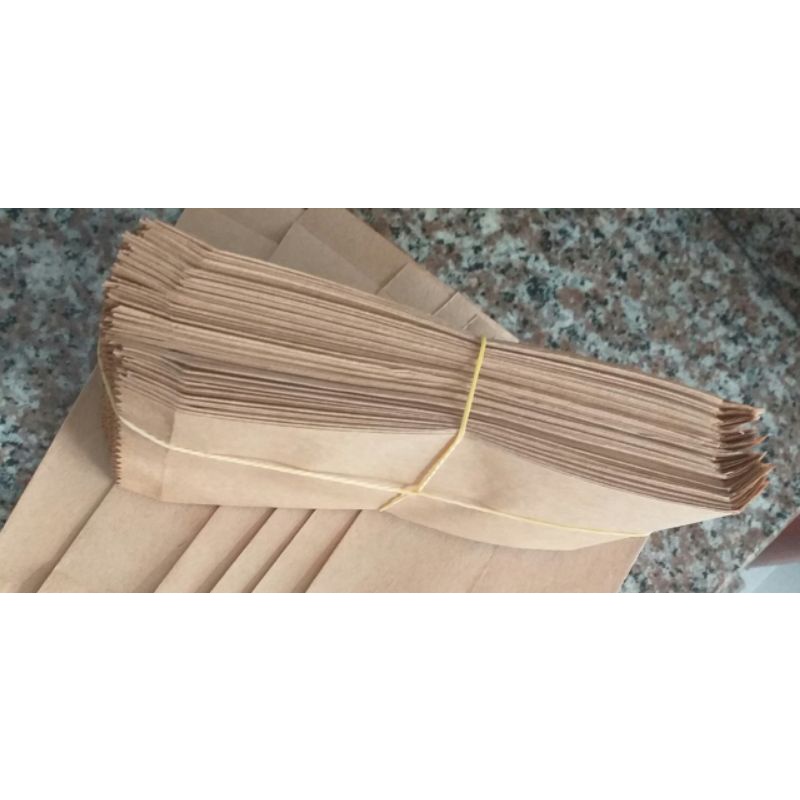 100 Túi giấy kraft có nắp đậy.