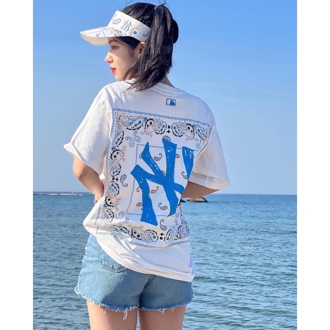 (Hàng Xuất Xịn)Áo trắng hoạ tiết lưng