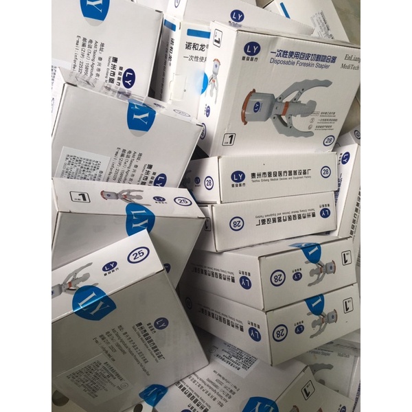 Máy cắt bao quy đầu Ly