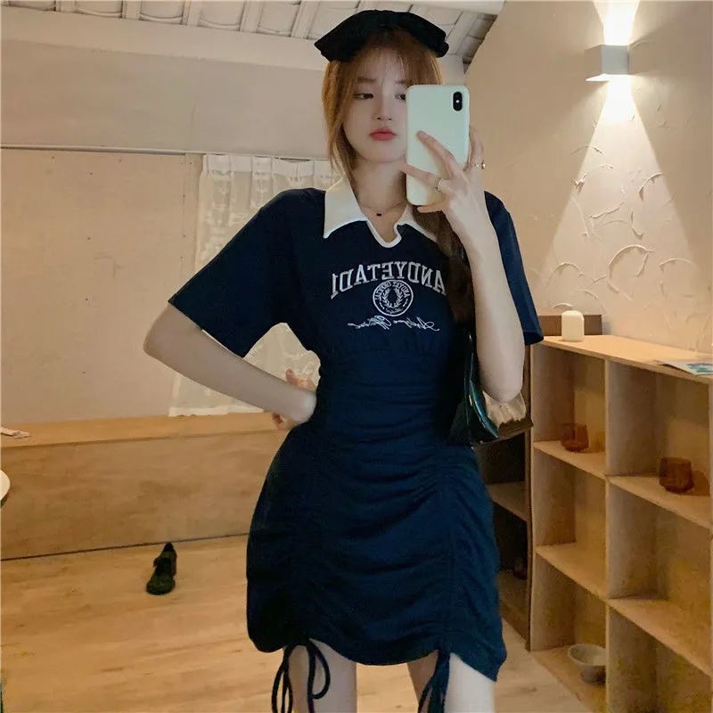 COZOK Đầm Ngắn Tay Cổ Bẻ Thiết Kế Dây Rút Xếp Ly Nữ Tính