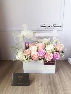[Hannie Flower] Giỏ hoa sáp phối bi