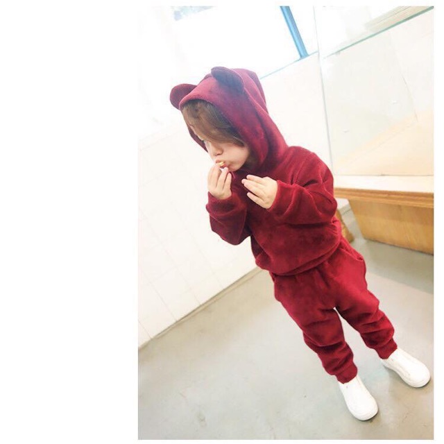 Bộ nỉ nhung đỏ mickey