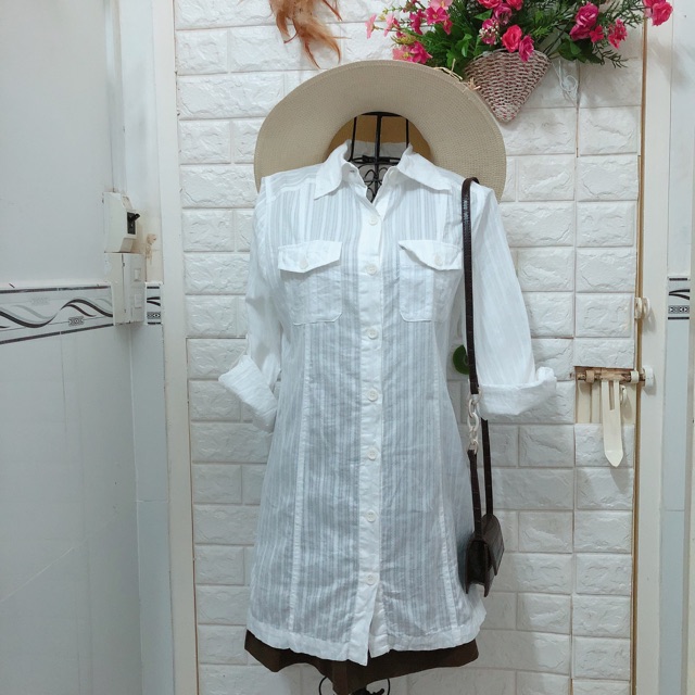 Áo sơ mi trắng Hàn kiểu xinh