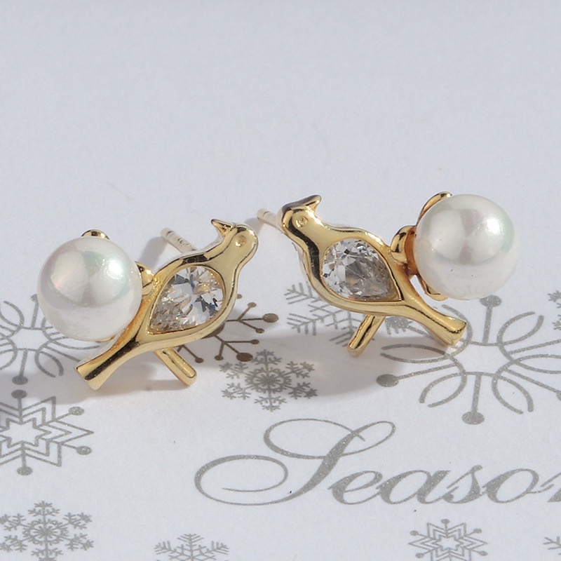 Khuyên Tai Hình Chú Chim Đính Ngọc Trai Thời Trang