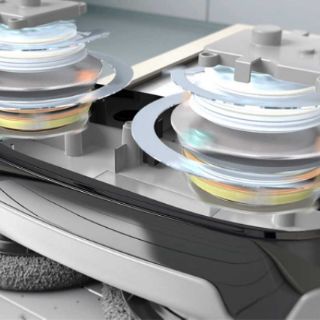 Robot lau nhà tự động - Hàn Quốc
