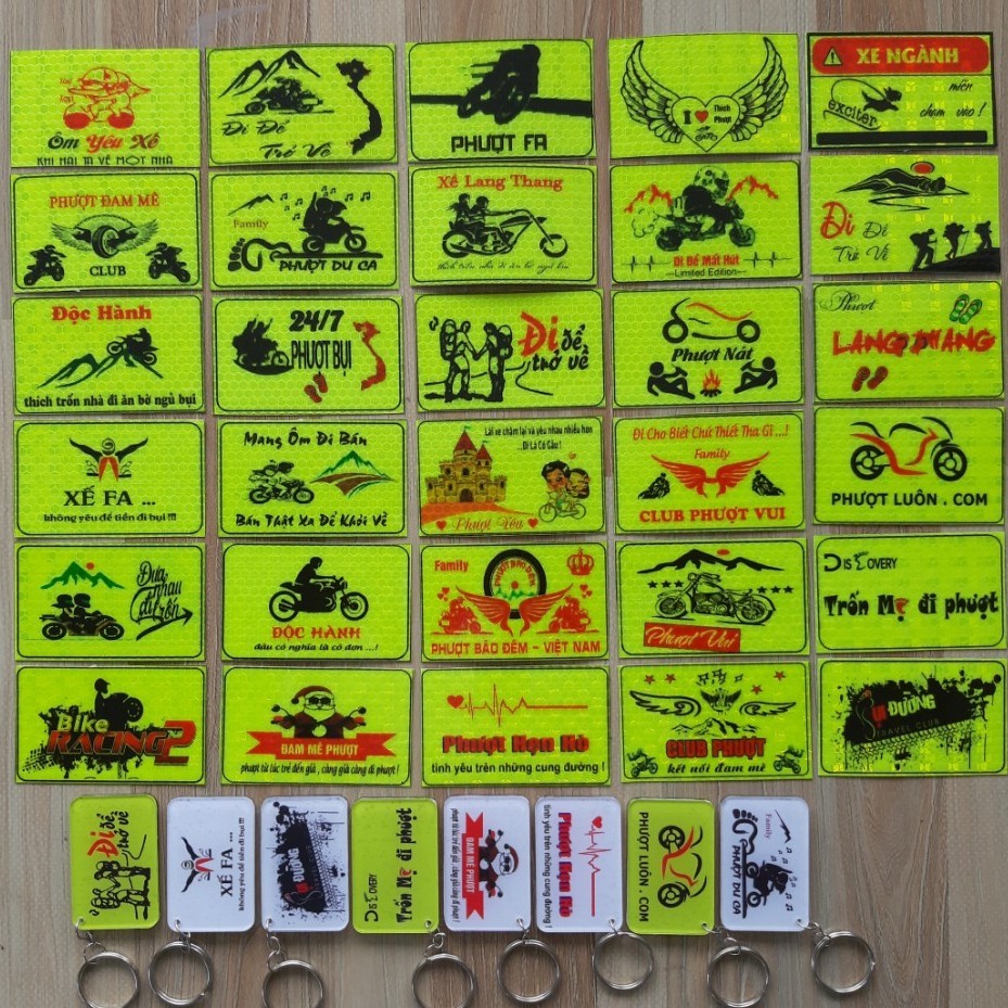 combo 30 logo phượt phản quang và móc khóa phượt