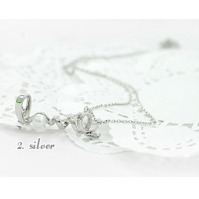 Dây chuyền hình chữ Love đính đá hợp thời trang