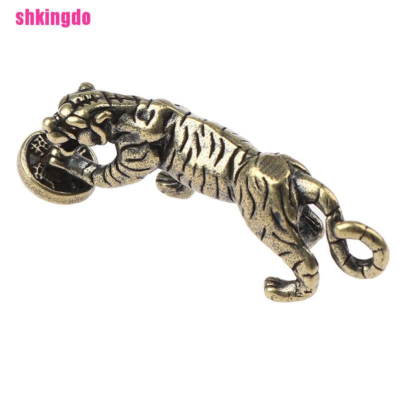 Tượng hình con hổ bằng đồng thau phong cách Trung Hoa dành cho trang trí bàn làm việc