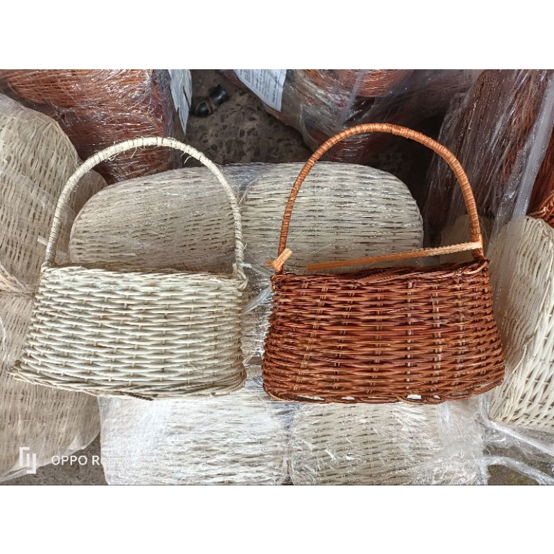 Giỏ mây cắm hoa