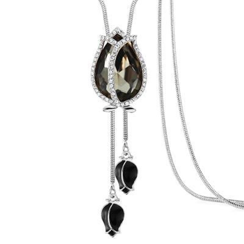 Vòng cổ cô dâu đính đá pha lê sang trọng