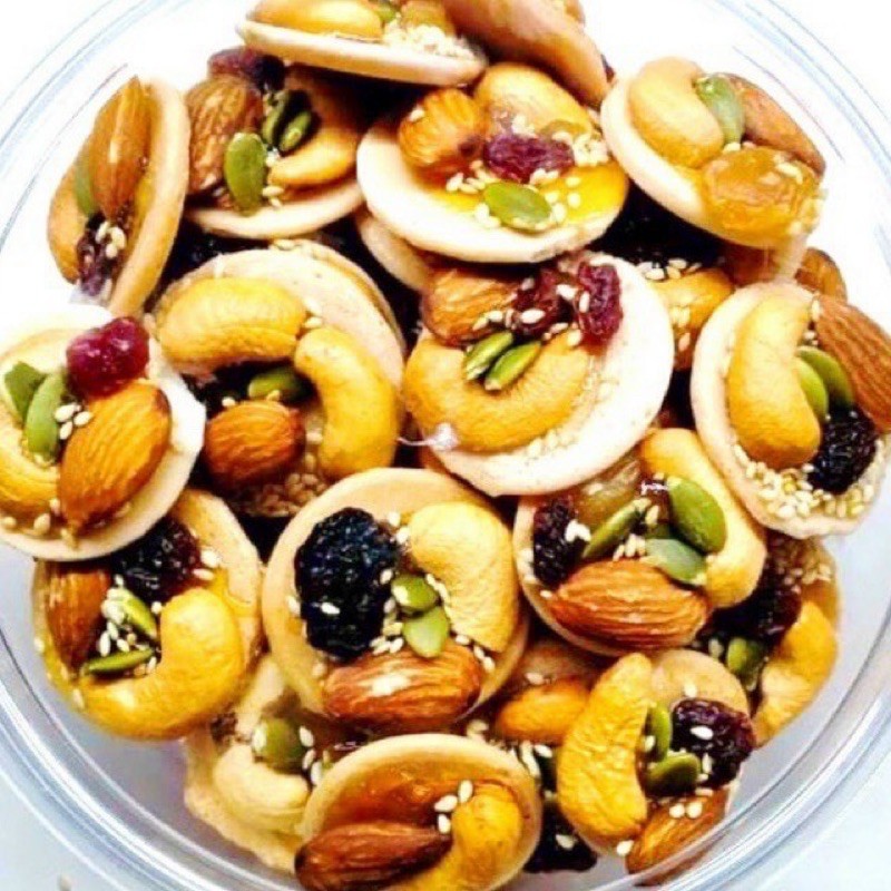 300GR Bánh Đồng Tiền Mix Hạt Và Trái Cây Cực Ngon, Giàu Dinh Dưỡng: Hạt Điều, Hạnh Nhân, Nho khô, mè, mạch nha... | BigBuy360 - bigbuy360.vn