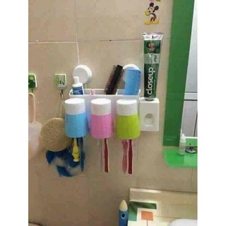 Nhả kem kèm 3 cốc
