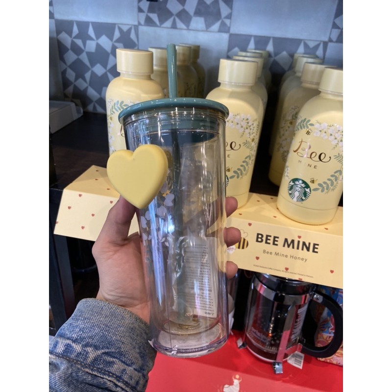 Lễ tình yêu Valentine Day -Bình nhựa giữ nhiệt 2 lớp thương hiệu Starbucks.