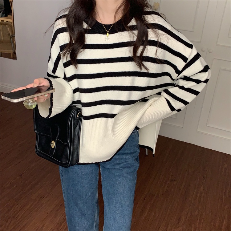 IELGY Áo sweater Cổ Tròn Xẻ Tà Bên Hông Kẻ Sọc Thời Trang Cho Nữ